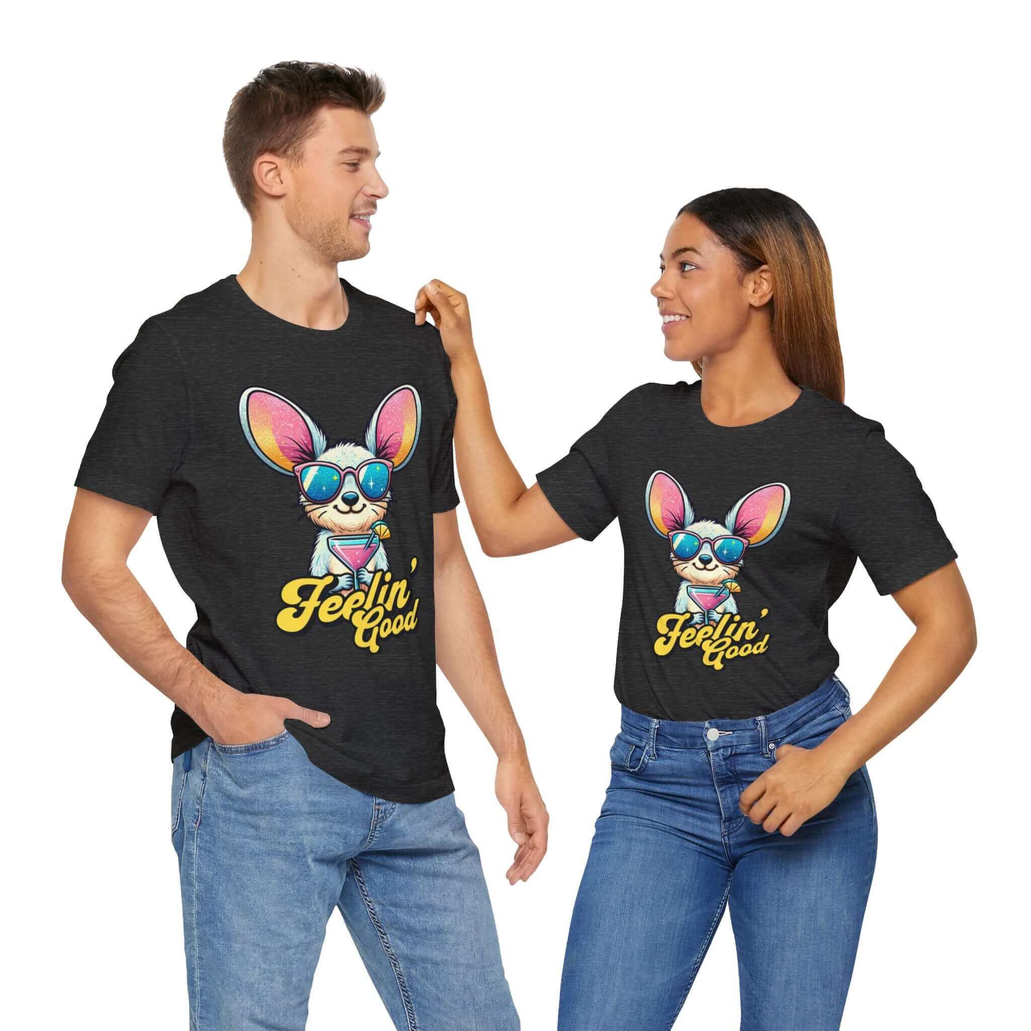 Summer Vibes, Cute Kangaroo Summer Groovy T-Shirt | Family, Friends & Group Travel Apparel & Accessories | Travel Lifestyle Store | FrappeToGo