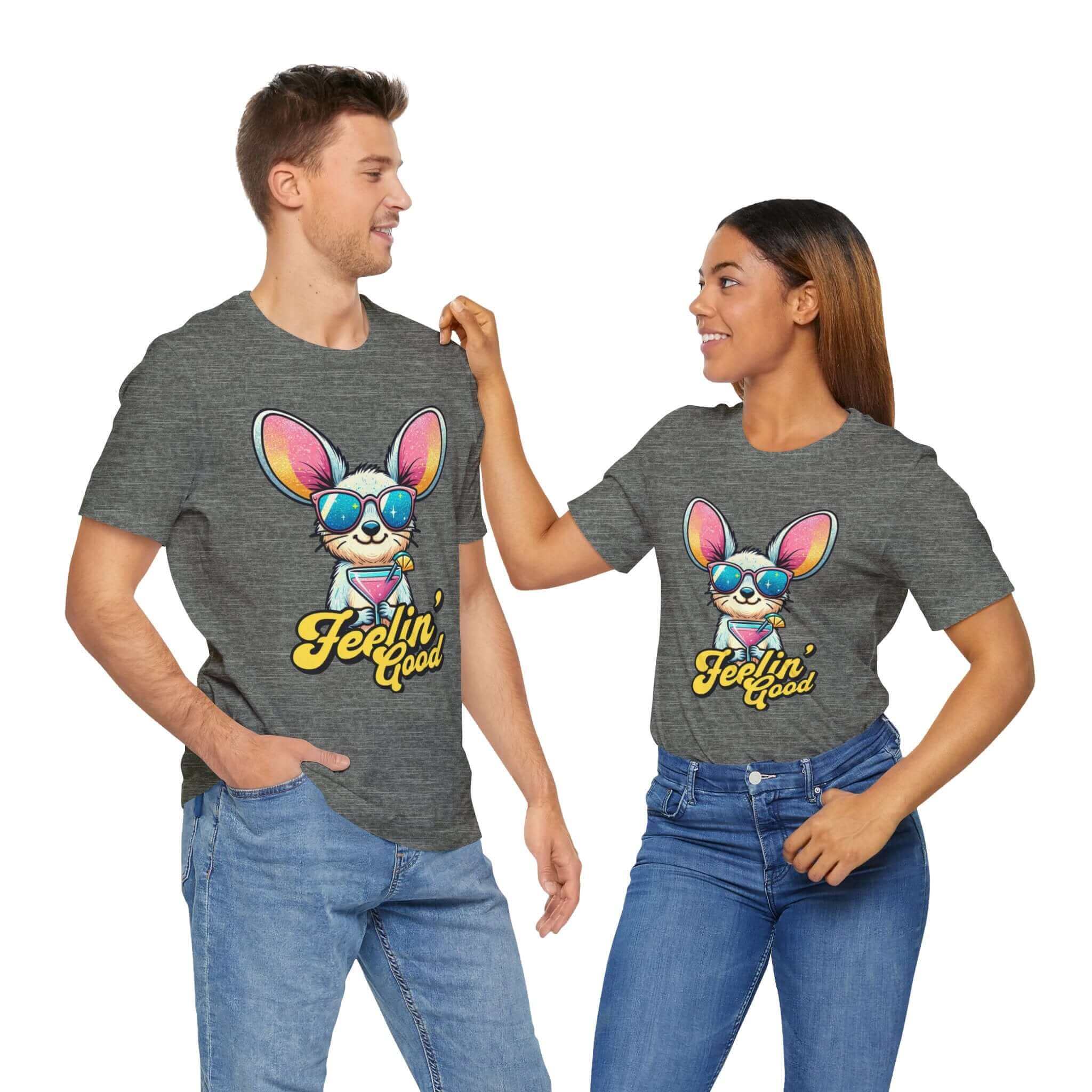 Summer Vibes, Cute Kangaroo Summer Groovy T-Shirt | Family, Friends & Group Travel Apparel & Accessories | Travel Lifestyle Store | FrappeToGo
